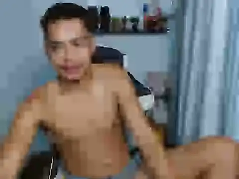 curlyasian_njxx Pertunjukan Webcam