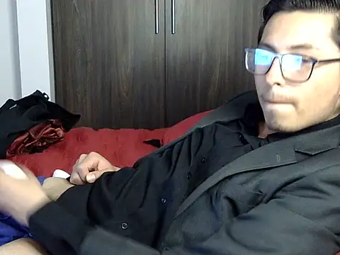 ParteCulosyCucas Live XXX-Chat