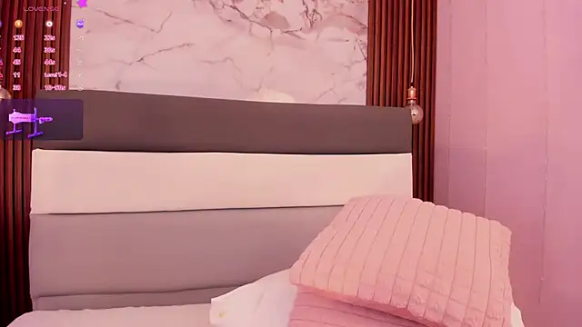 ETHANLOVE1 Adlı Modelin Canlı XXX Sohbeti