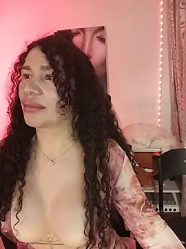 Chatroom XXX en direct de Lina_444