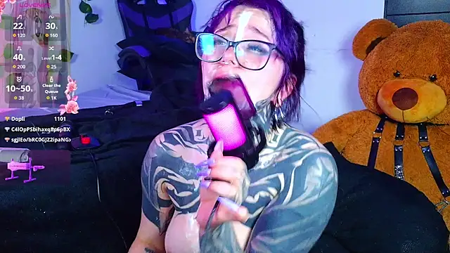 LucyChabs_'s Live XXX Chat