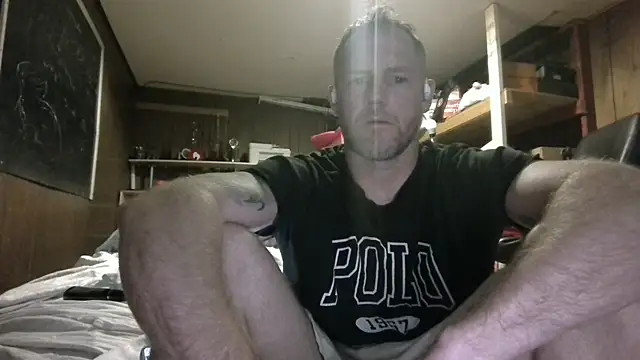 Freakslut007 webkamerás műsora