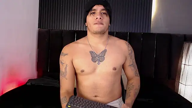 Czat XXX na żywo – LuciferM_Star