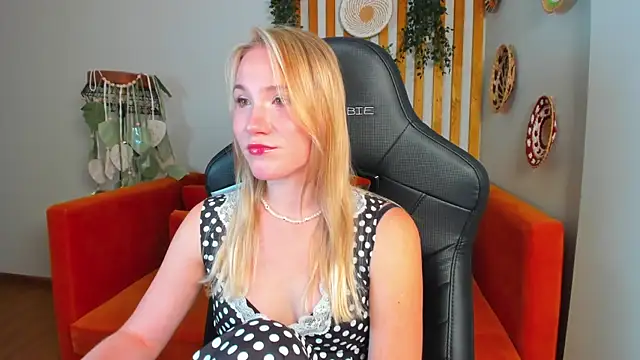 Chat XXX ao vivo de ElaraVoltage