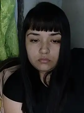 Luu_19's Live XXX Chat