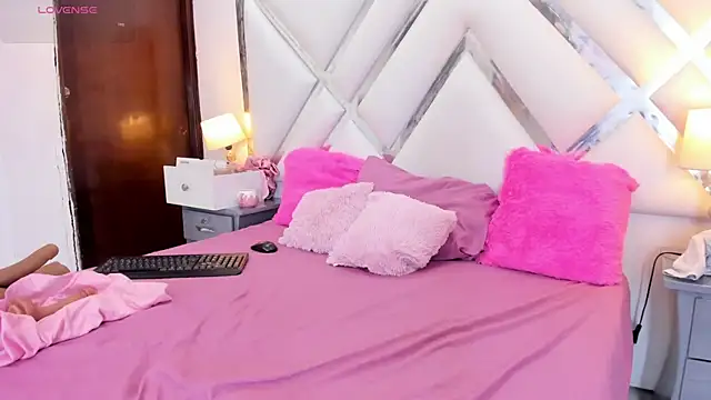 khloeblake XXX чат на живо