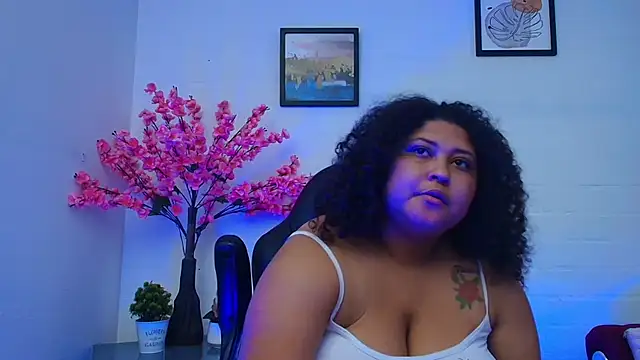 Ayliinn_ Adlı Modelin Canlı XXX Sohbeti