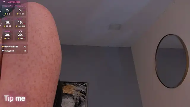 CorinneRusso XXX чат на живо