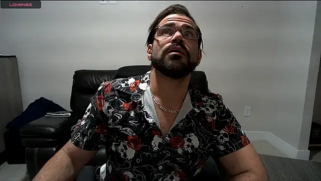 tiko823's Webcam Show