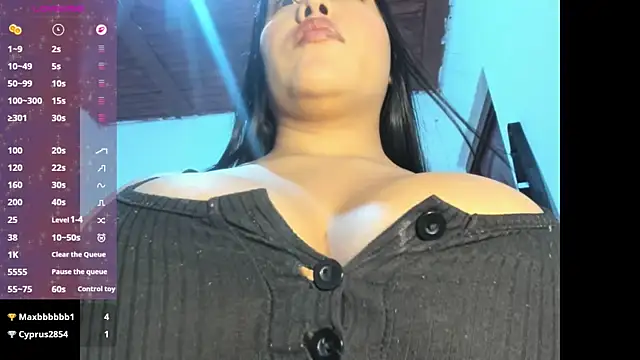 mis-violetha's Live XXX Chat