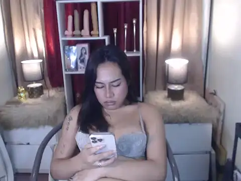 FrancineGarcia webcam show