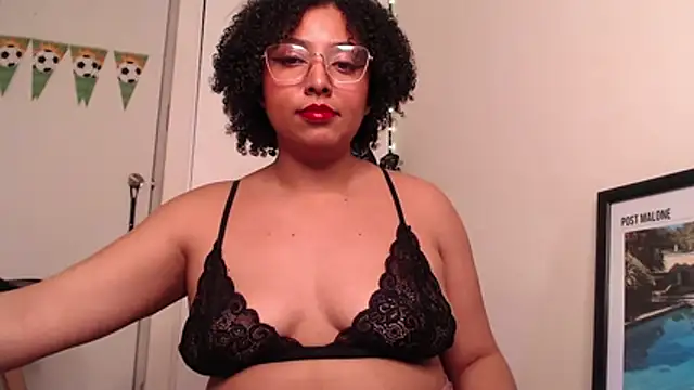 michell_bling1 লাইভ XXX চ্যাট