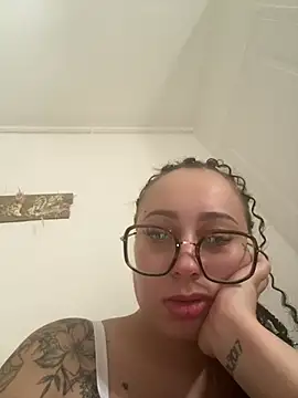 queenlo_xxxn Live XXX chat