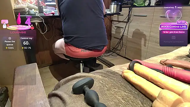 misteryman1956's Live XXX Chat