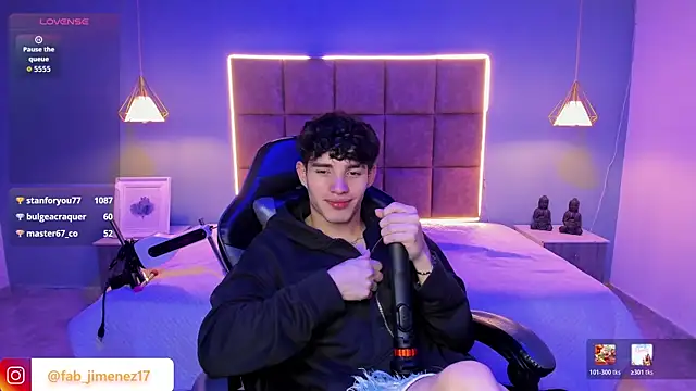 AlejooTwink Chat XXX in diretta