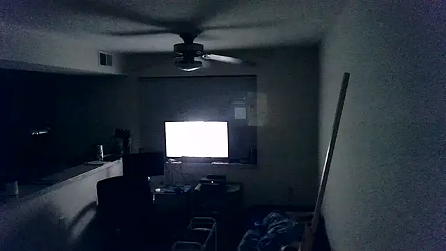 Q1357q Webcam show