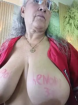 Misevie's Live XXX Chat
