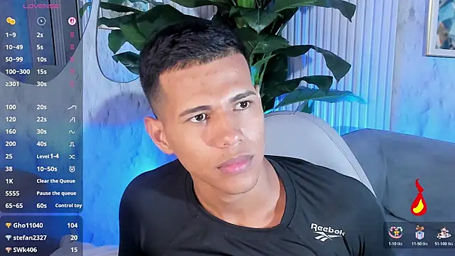 Noah_sexhotty webkamerás műsora