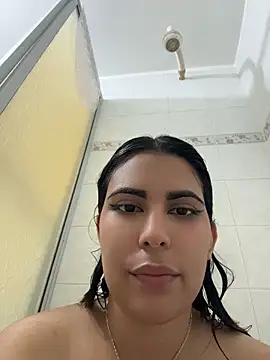 shainadavis XXX чат на живо