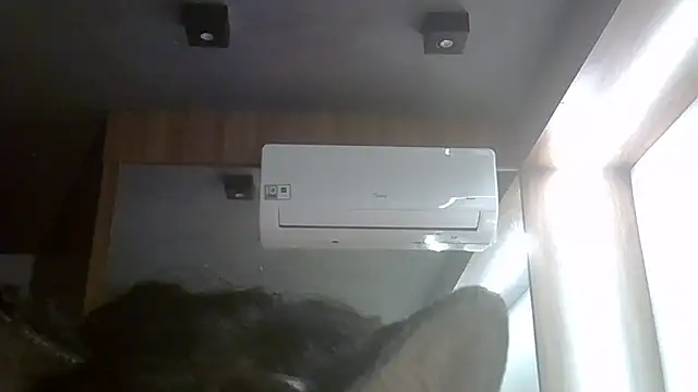 SkinnyKitten – Naživo XXX chat