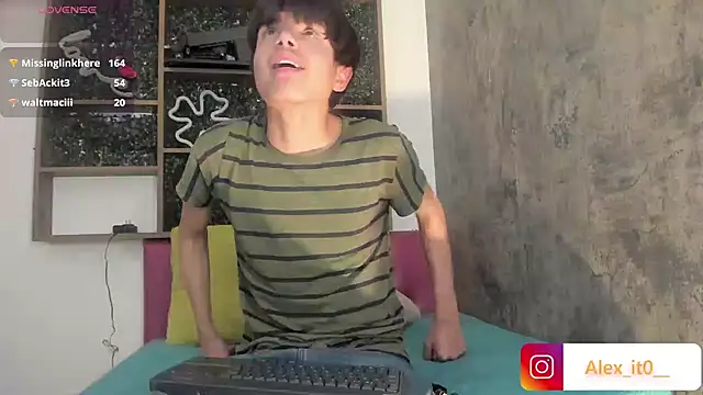 Alex_it0_のライブXXXチャット