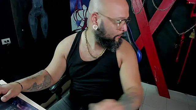 Dark_CoupleKs Live XXX-Chat