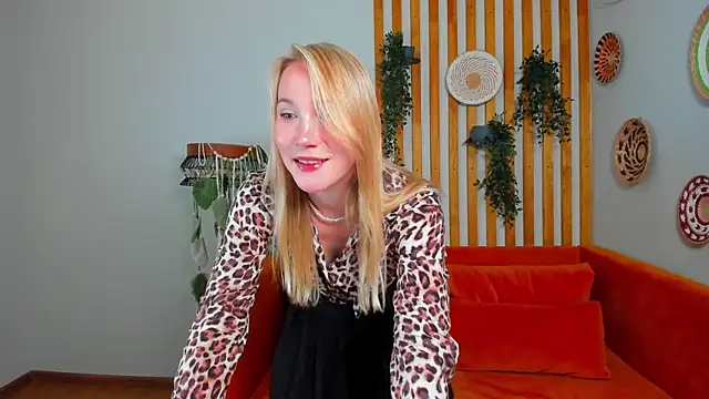 ElaraVoltage Live XXX-chat
