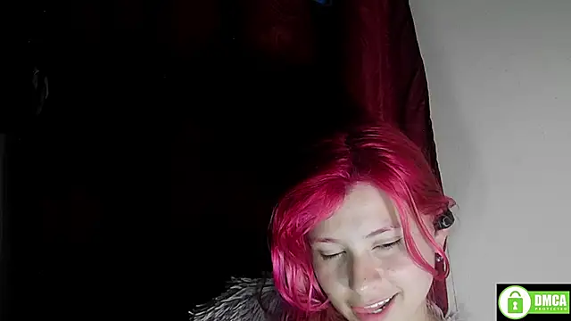 StarElii Adlı Modelin Canlı XXX Sohbeti