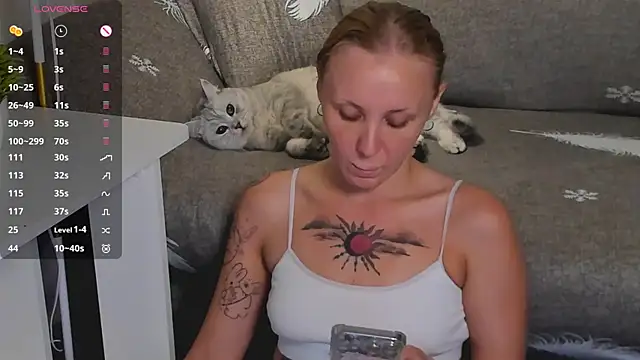 LianaFord's Live XXX Chat