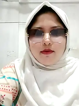 Nusrat-N Live XXX-chat