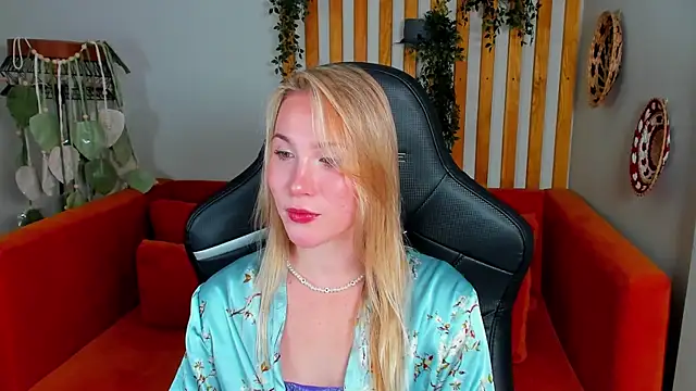 ElaraVoltage Live XXX-Chat