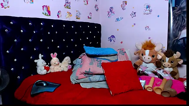 XXX chat uživo modela ShantalsSecret