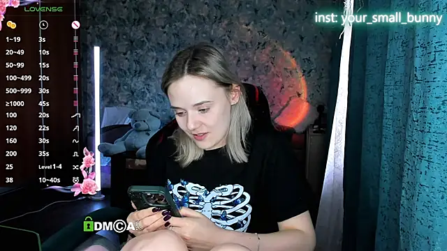 Czat XXX na żywo – Your_small_bunny