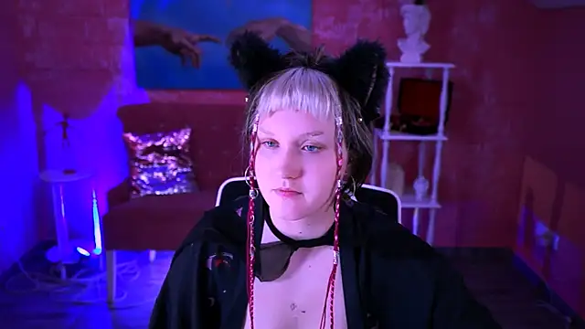 ViolettWoods' Live XXX Chat