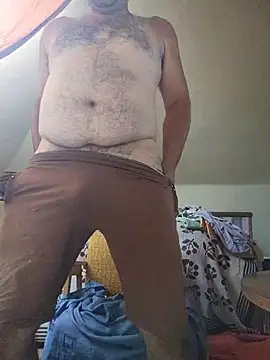 הופעת וובקאם של danitomii