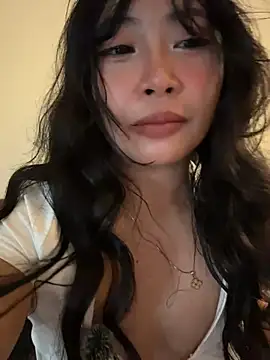 jinawaves' Live XXX Chat