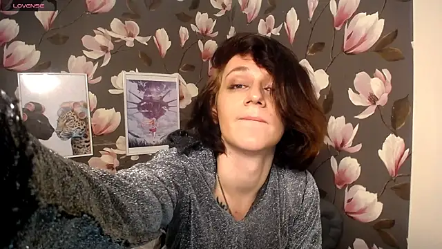 Živý XXX chat MickeQuinee