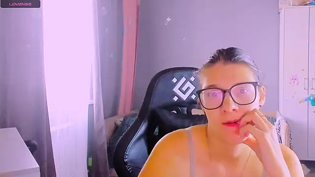 MollyLollipop – Naživo XXX chat