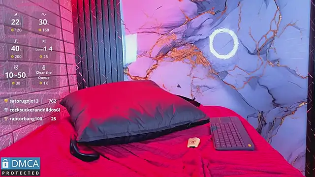 MaeveKuro's Webcam Show