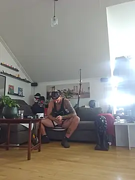 eltoulou webcam show