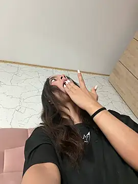 BambiRoses 라이브 XXX 채팅