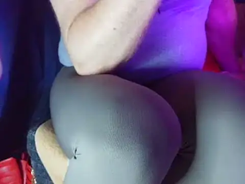 XXX chat uživo modela Michaelo666