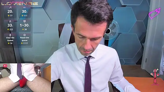 Chat +18 de SteveTiger ao vivo