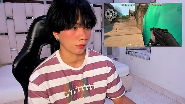 Eriol_ Chat XXX in diretta