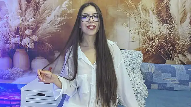 EmaLowe Chat XXX in diretta