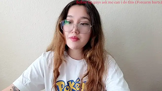 XXX chat uživo modela Jennatyan