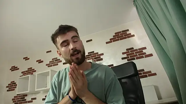 KyloEast's Live XXX Chat