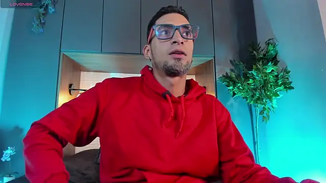 DrakeNeumann Chat XXX live