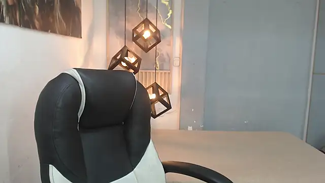 Chat XXX Live Cry_thereal