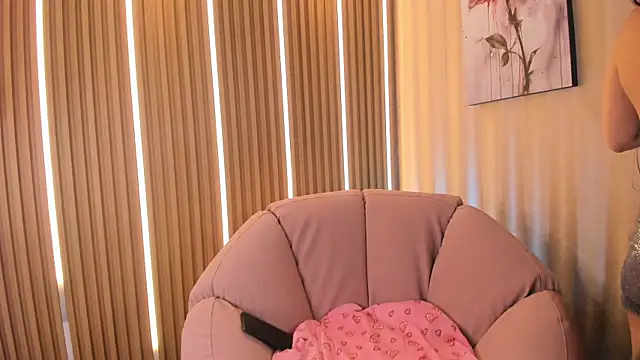 Lizzie_Lohan – Live XXX-chat